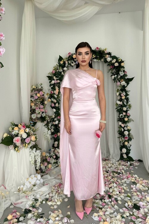 Junas Yaka Kuşağı Detaylıı Elbise