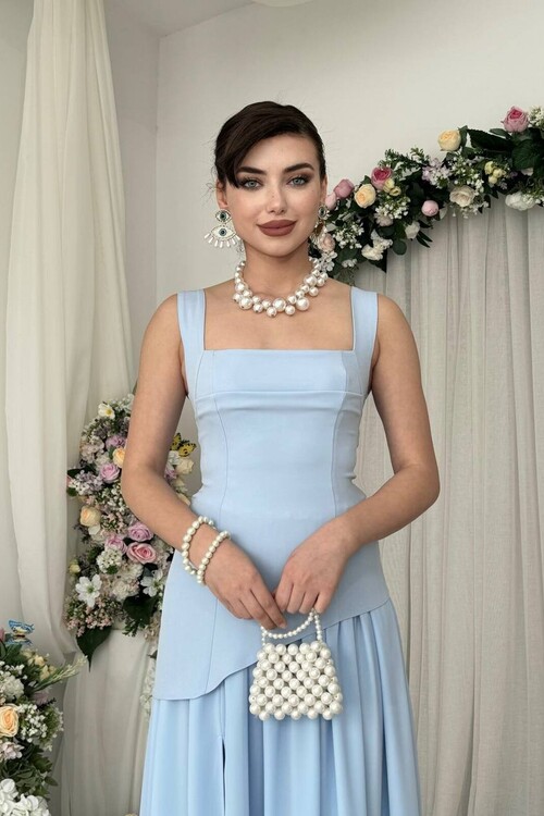 Luen Yırtmaç Detaylı Elbise