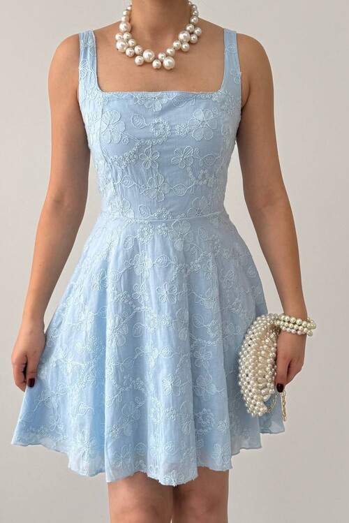 Lyro Çiçek Nakışlı Elbise