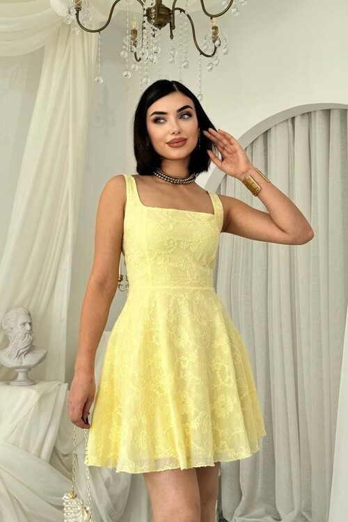 Lyro Çiçek Nakışlı Elbise