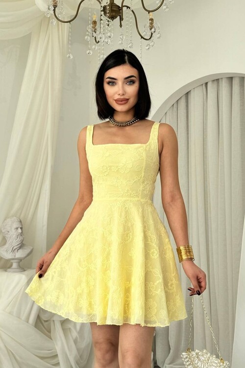 Lyro Çiçek Nakışlı Elbise