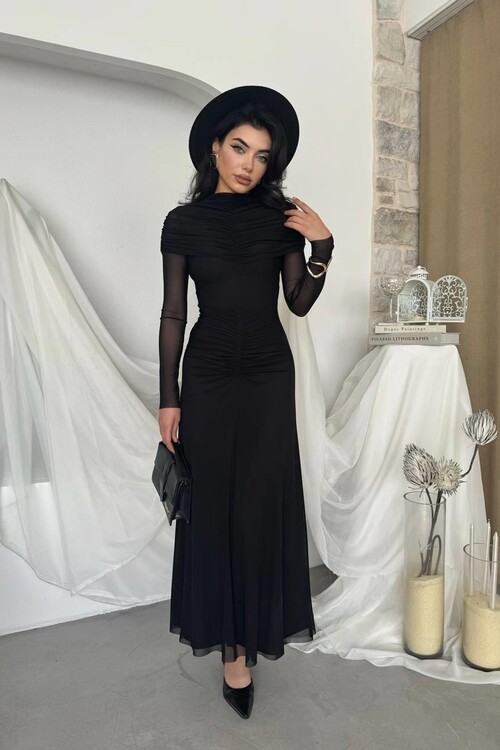 Novia Büzgülü Elbise