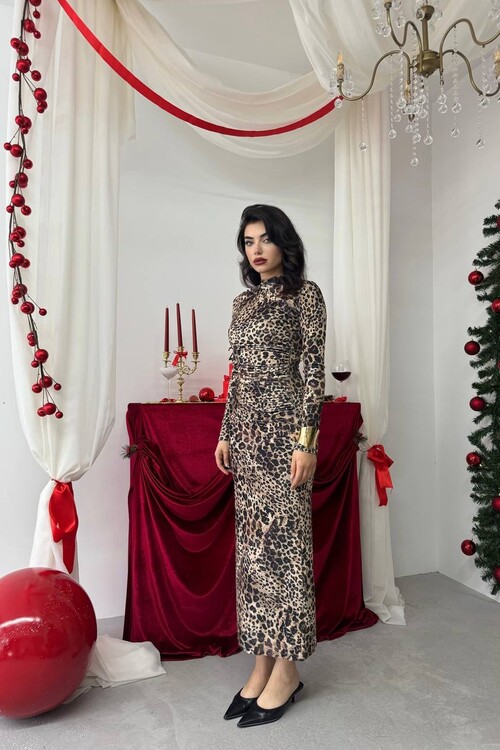 Paper Boğazlı Elbise