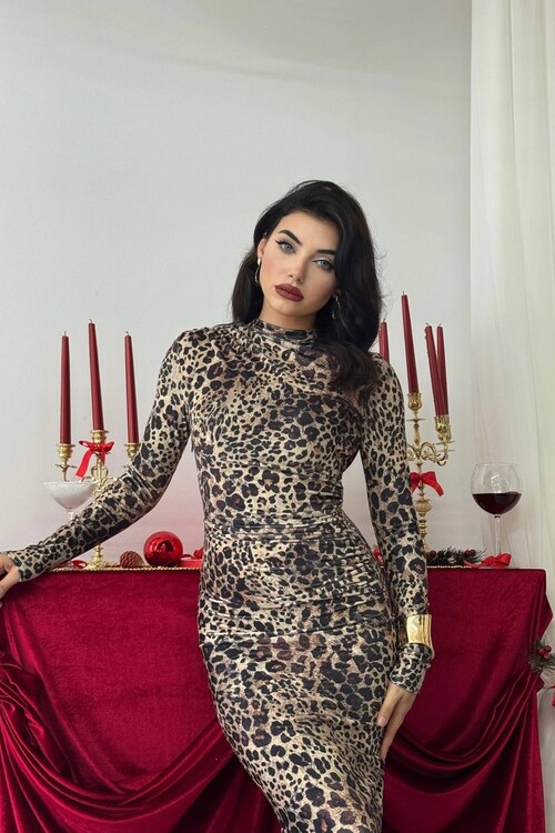 Paper Boğazlı Elbise