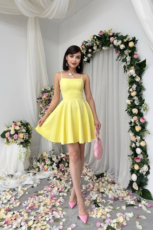 Pole İp Askılı Elbise