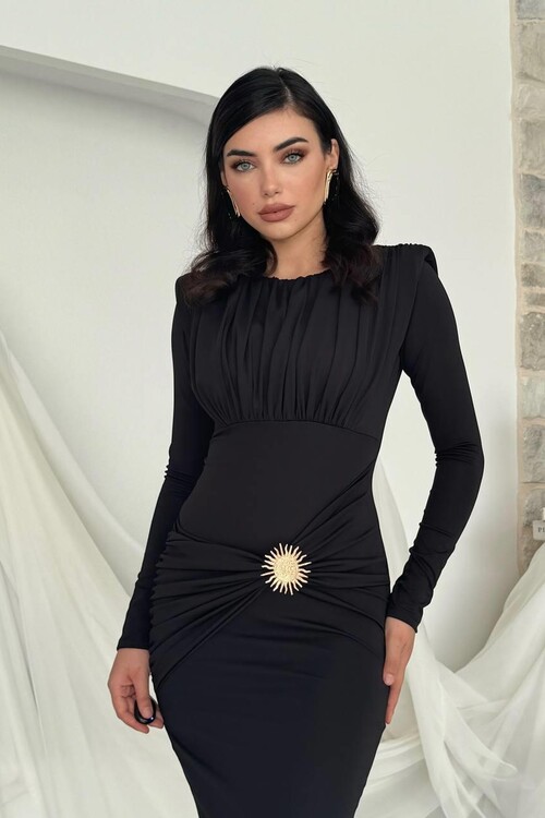 Rıva Broş Detaylı Elbise