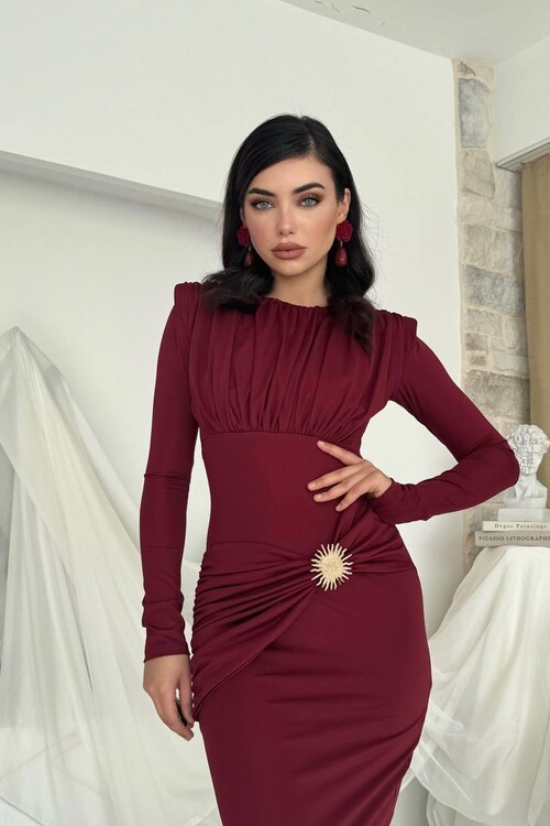 Rıva Broş Detaylı Elbise