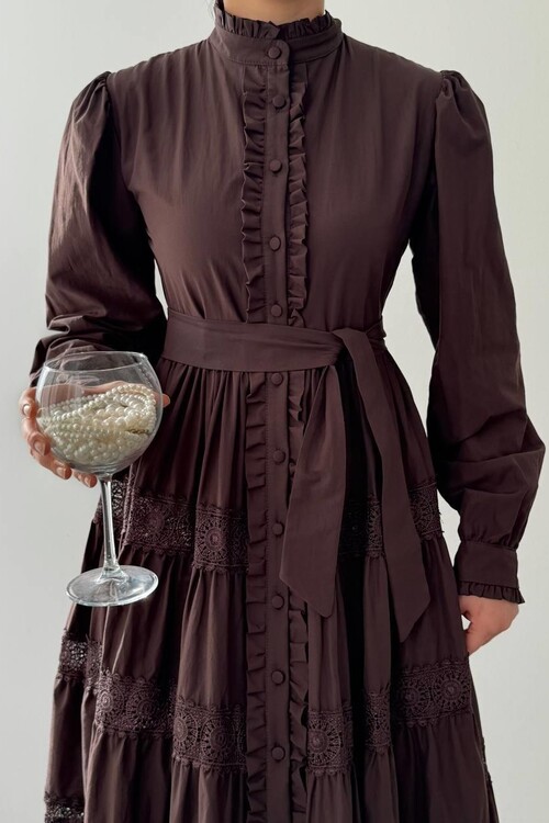 Verno Kemer Detaylı Elbise