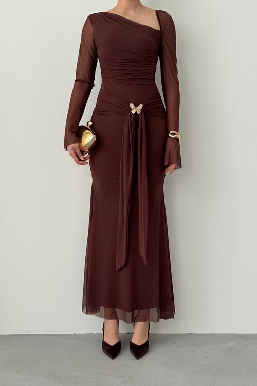 Vesso Broş Detaylı Elbise