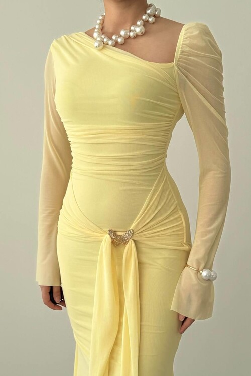 Vesso Broş Detaylı Elbise