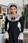 Ruyn Dress with Brooch Detail