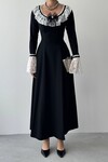 Ruyn Dress with Brooch Detail