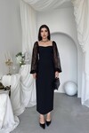Yames Midi Dress